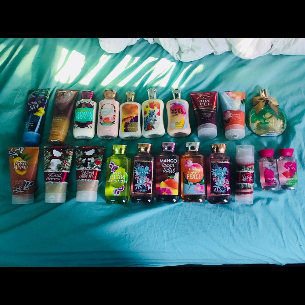 BRAND NEW BATH & BODY WORKS